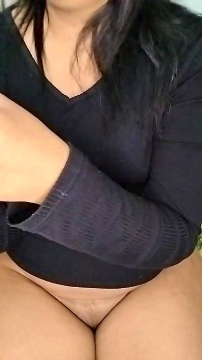 CAM4 female cam Lailamello