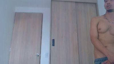 CAM4 male cam theo_collins