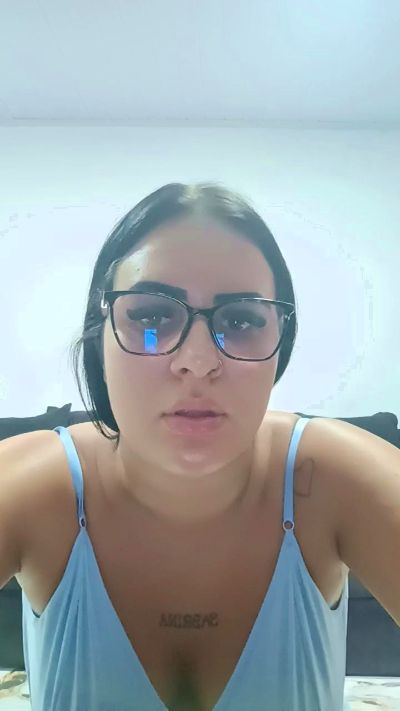 Thumbnail of arissahot - CAM4 live cam