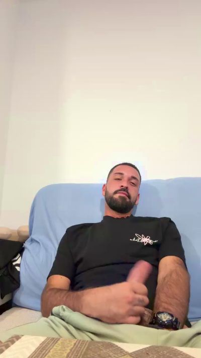 Thumbnail of Kevito31 - CAM4 live cam