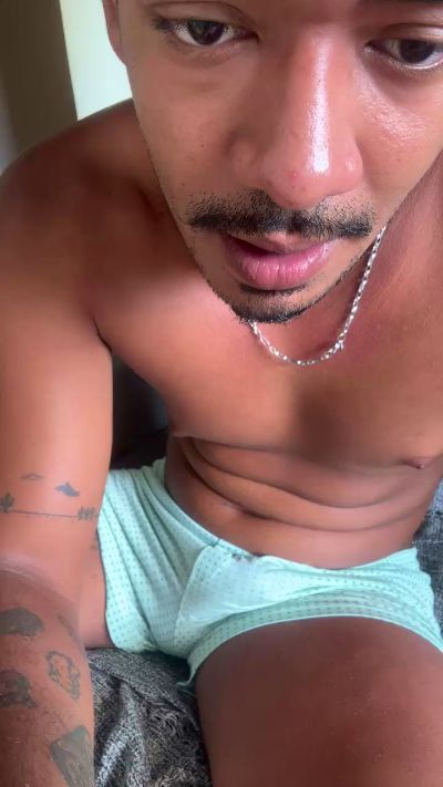 Thumbnail of boybb4 - CAM4 live cam