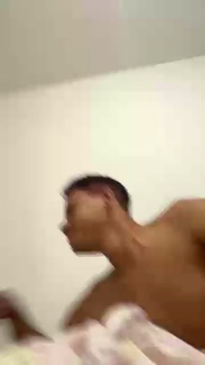 CAM4 male cam akilis5