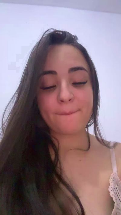 Thumbnail of karol270 - CAM4 live cam