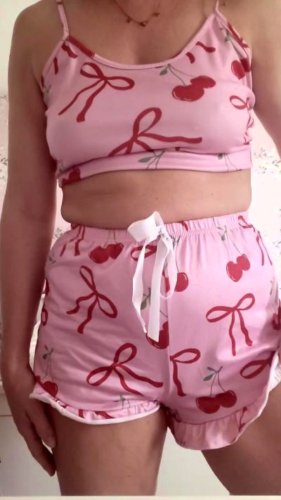 Thumbnail of HiRoxy1X - CAM4 live cam