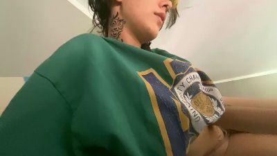 Thumbnail of Miss_Cheshire - CAM4 live cam