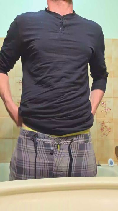 Thumbnail of BrattyBoy20 - CAM4 live cam