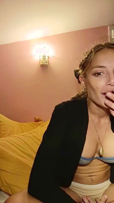 CAM4 female cam satanicangell