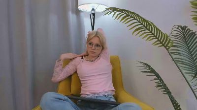 CAM4 female cam AlyshaWassinger