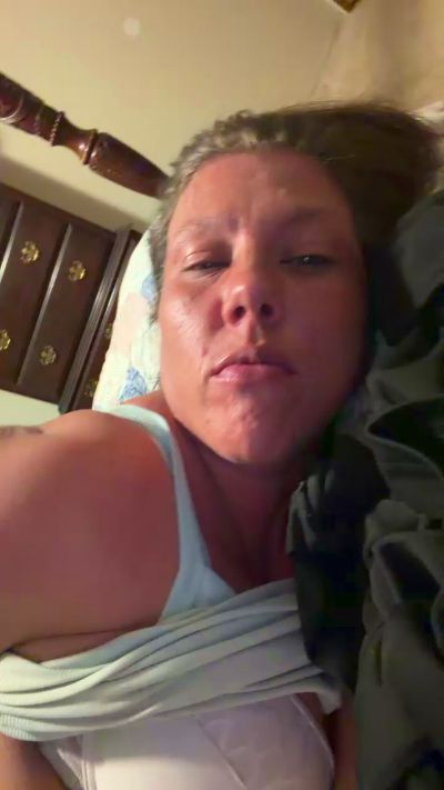 Thumbnail of Missy3_ - CAM4 live cam