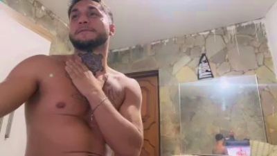 Thumbnail of highwaves - CAM4 live cam