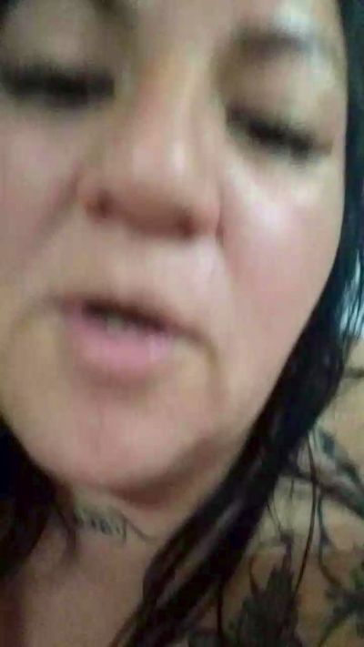 CAM4 female cam BiggAssQueen