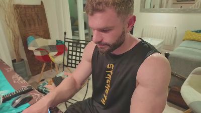 Thumbnail of groovyonmymind - CAM4 live cam