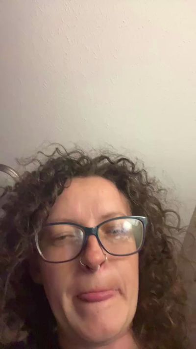 Thumbnail of jade300 - CAM4 live cam