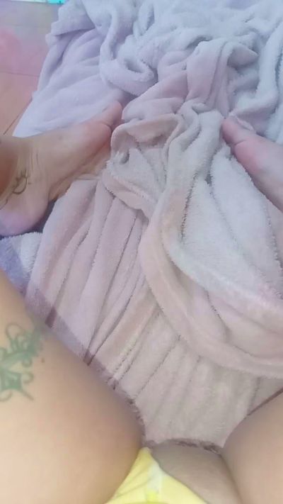 CAM4 female cam Tutti2pbuzz