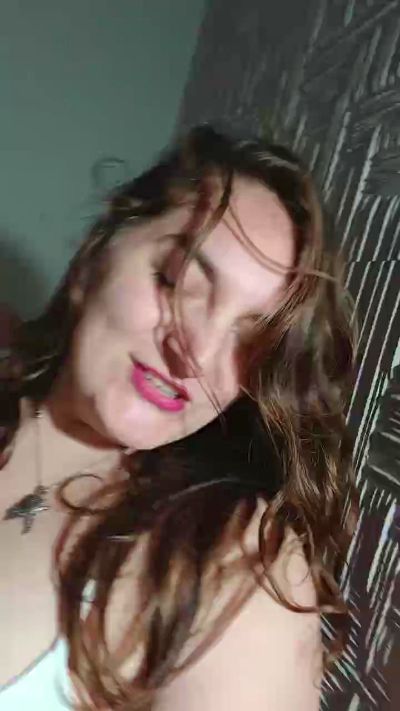 CAM4 female cam bella494