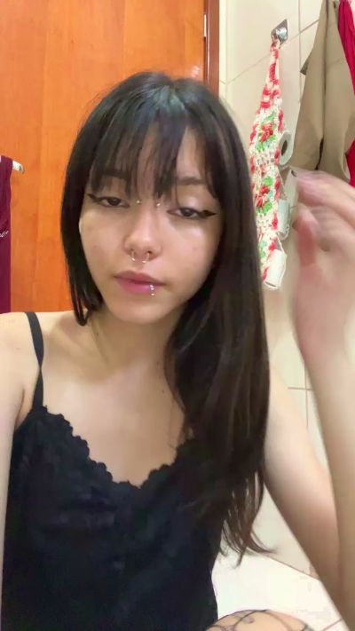 CAM4 female cam livyak