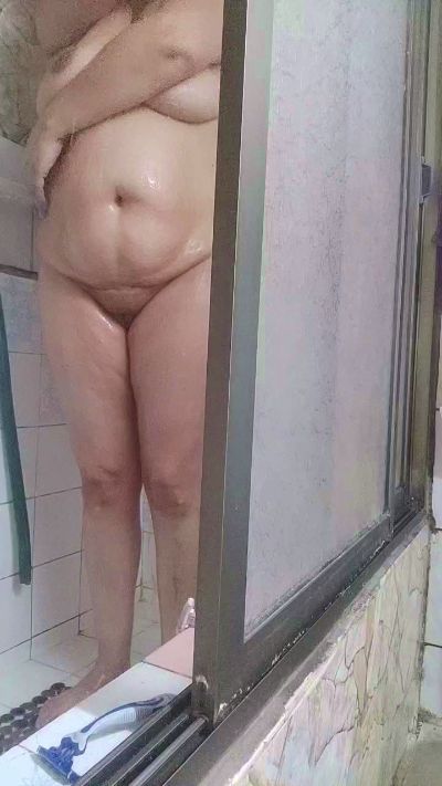 CAM4 female cam Esmeraldacasada