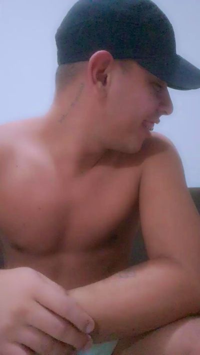 CAM4 male cam tayllortroy