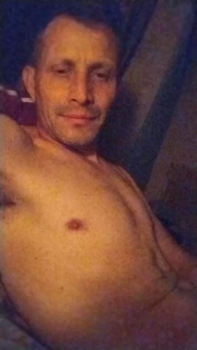 Thumbnail of Menosmacho40 - CAM4 live cam