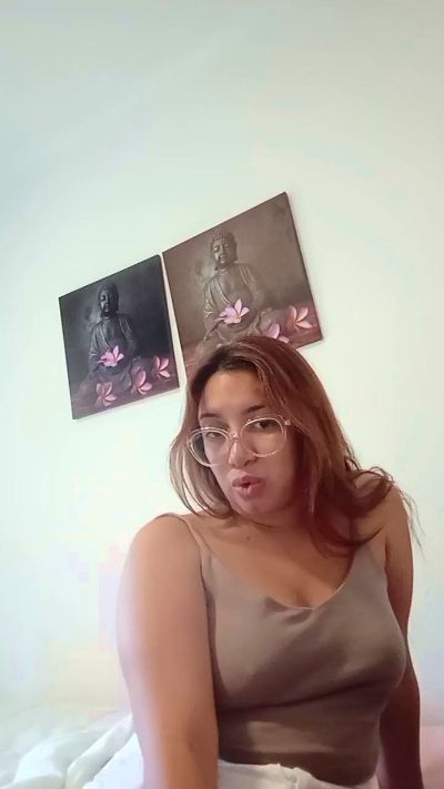 Thumbnail of Melanipaola2003 - CAM4 live cam