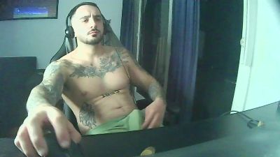 Thumbnail of javo1995_ - CAM4 live cam