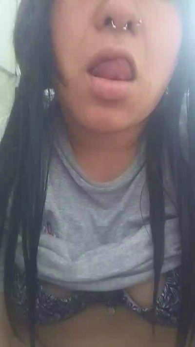 CAM4 female cam Lexus_Toxica