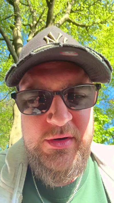 CAM4 male cam mrniceguy_hot
