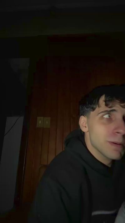 Thumbnail of Nenito_petero - CAM4 live cam