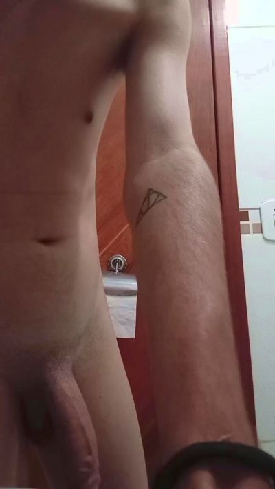 CAM4 male cam Phrosi_