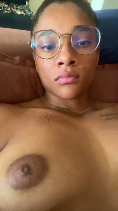 CAM4 female cam Sam_silv