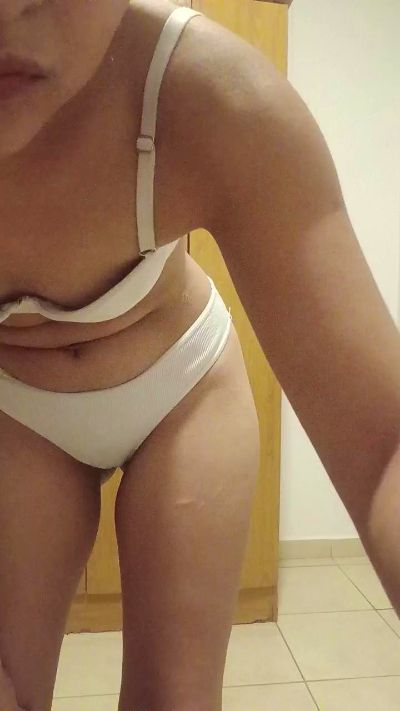 Thumbnail of Lisa2223 - CAM4 live cam