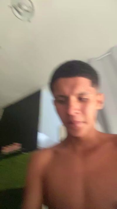 CAM4 male cam Novinhocama4