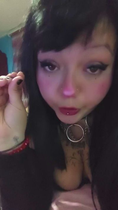 CAM4 female cam yourbabyemilyy1