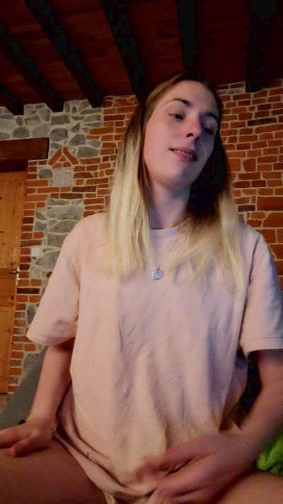 CAM4 female cam SexyAlyaNorth