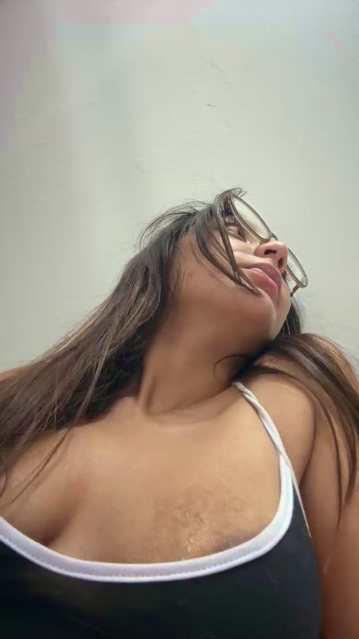 CAM4 female cam LilyGarcia