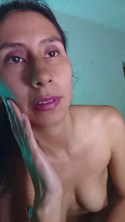 CAM4 female cam moonl3