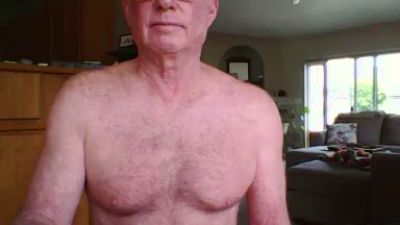 Thumbnail of robomeee - CAM4 live cam