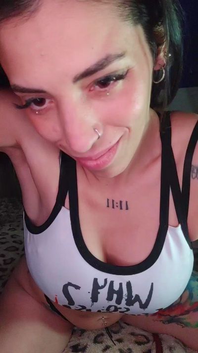 Thumbnail of Polerinahot - CAM4 live cam