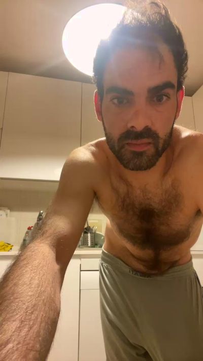 Thumbnail of txatin22 - CAM4 live cam