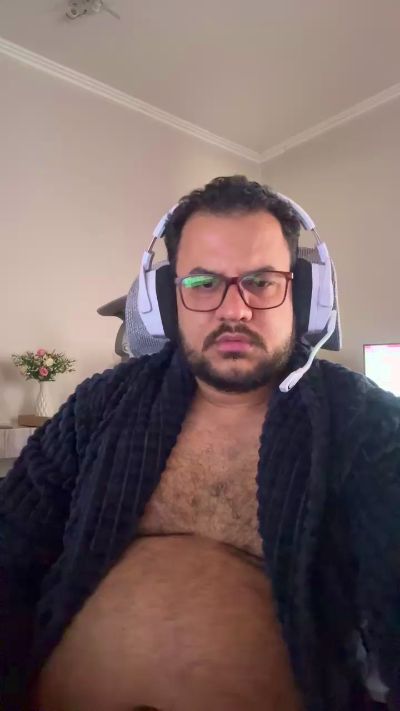 Thumbnail of henriqueacelera - CAM4 live cam