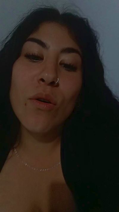 Thumbnail of adina5 - CAM4 live cam