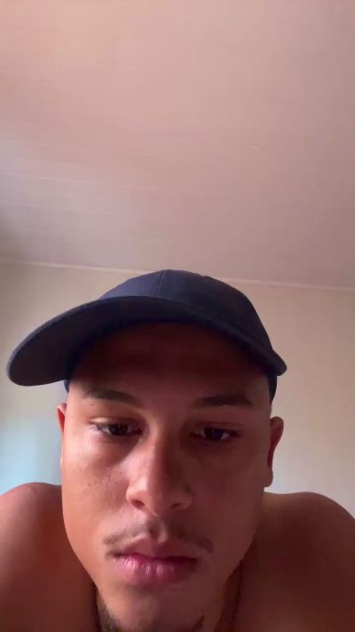 CAM4 male cam Morenoyboy