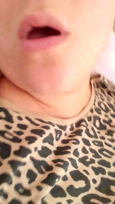 CAM4 female cam Trazymalibu1