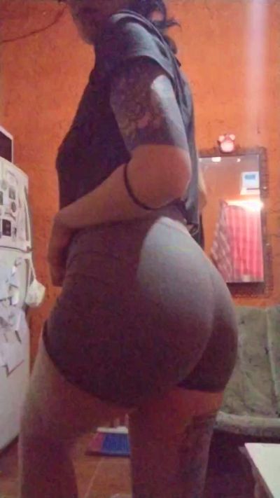 Thumbnail of Ayemartinez99 - CAM4 live cam
