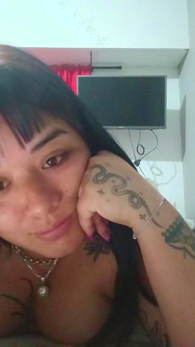 CAM4 female cam Daninoe1