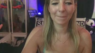 CAM4 female cam SuusenGuus