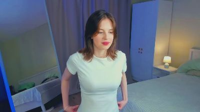 Thumbnail of PaulineMirsky - CAM4 live cam