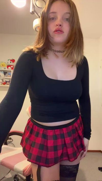 CAM4 female cam vainifrutillita