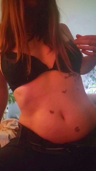Thumbnail of Evagirl421 - CAM4 live cam