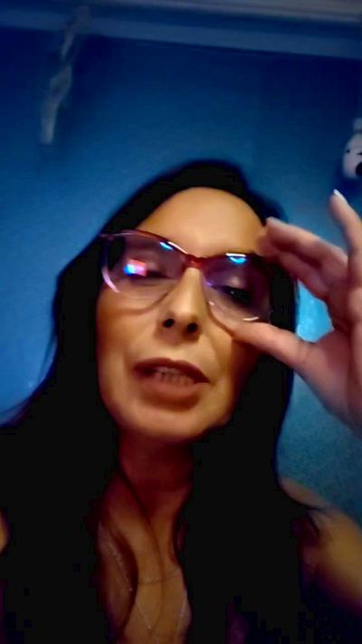 Thumbnail of Pelirroja_69 - CAM4 live cam